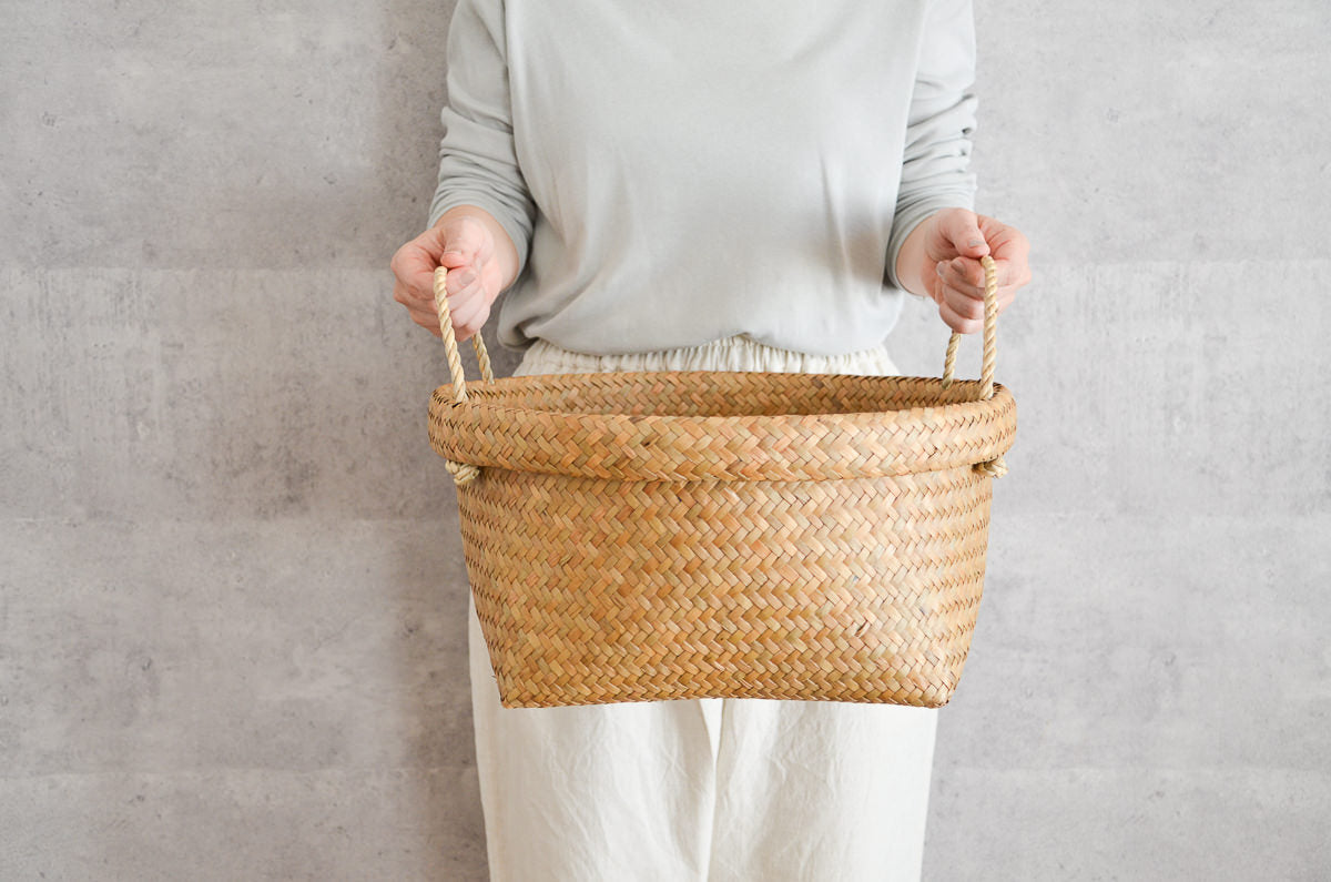 Round basket with handle L, XL / Kachū / THA 3115125