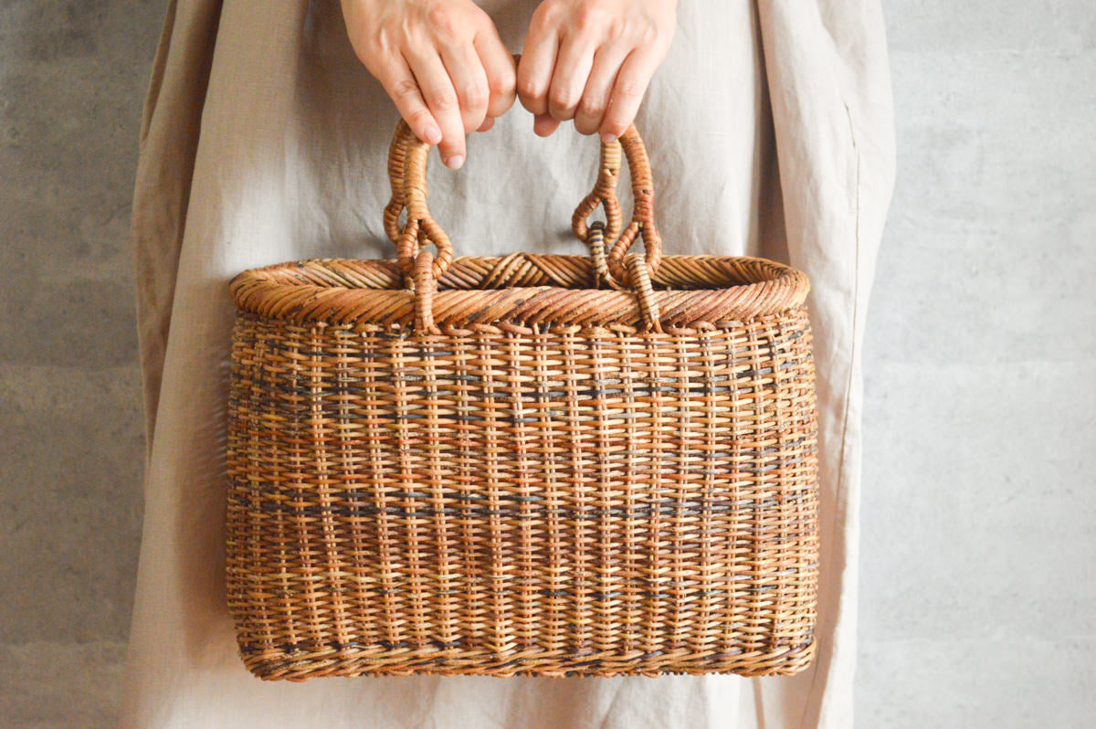 Akebi – 1basketry