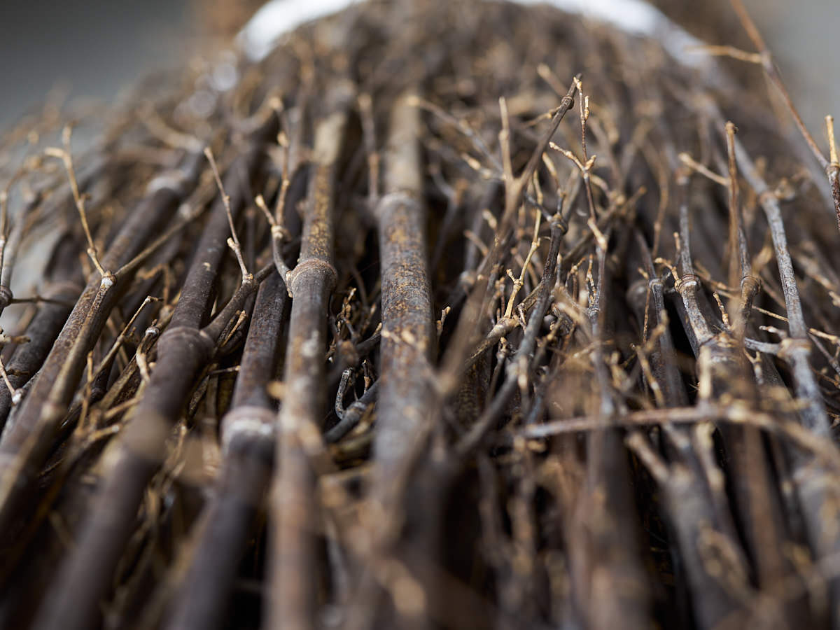 [Direct Shipping from Wakayama / Business Addresses Only / Japan Only] Black Bamboo “Nagaho” & “Futo-Nagaho” – Approx. 220 cm (86.61") / 18 kg (39.68 lb), 2 Types / Wakayama-JPN 211331