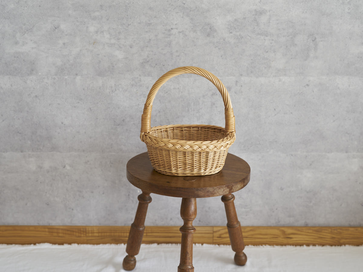 リトアニア/やなぎ　シギタスさん　手つきオーバルバスケット　ミニ　140522-10