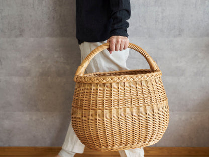 リトアニア/やなぎ　シギタスさん　手つきオーバルバスケット　ふっくら　140522-1