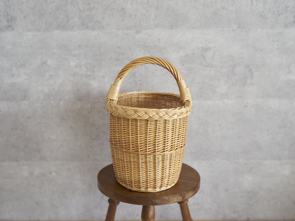 リトアニア/やなぎ　シギタスさん　手つきオーバルバスケット　140522-4