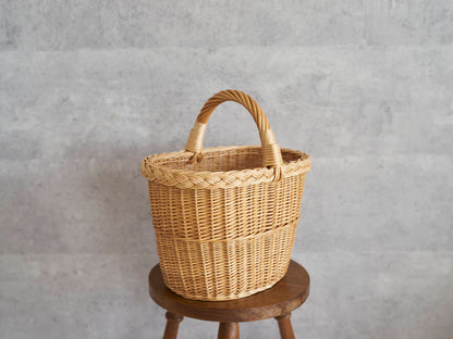 リトアニア/やなぎ　シギタスさん　手つきオーバルバスケット　140522-4