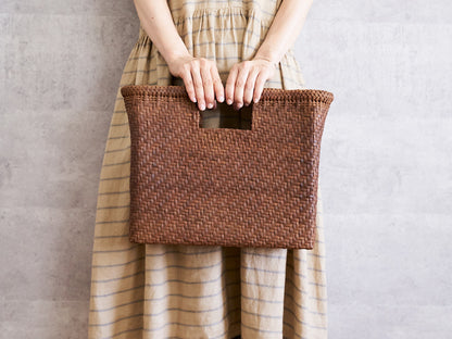 Briefcase / Grapevine / Yamagata-JPN 150979-1