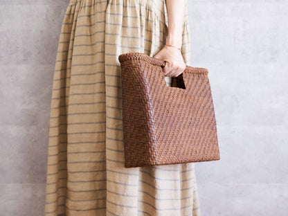 Briefcase / Grapevine / Yamagata-JPN 150979-1