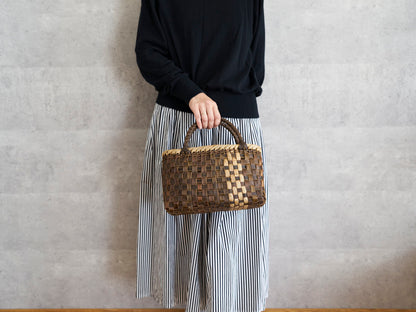 岩手県/くるみ　手提　裏皮市松　表皮ライン　ふっくら　1510741