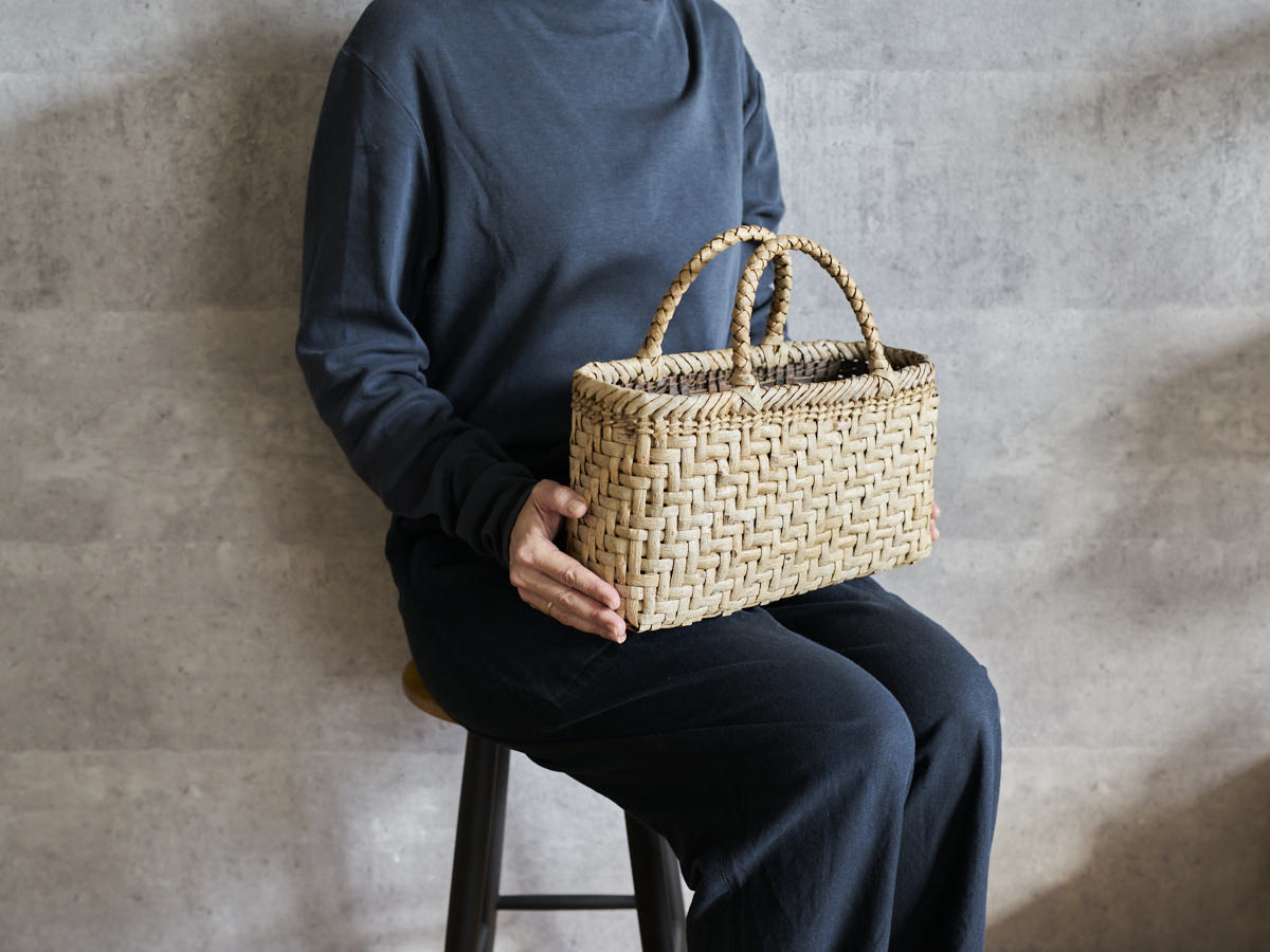 岩手県/くるみ　手提　総表皮あじろ　1510745