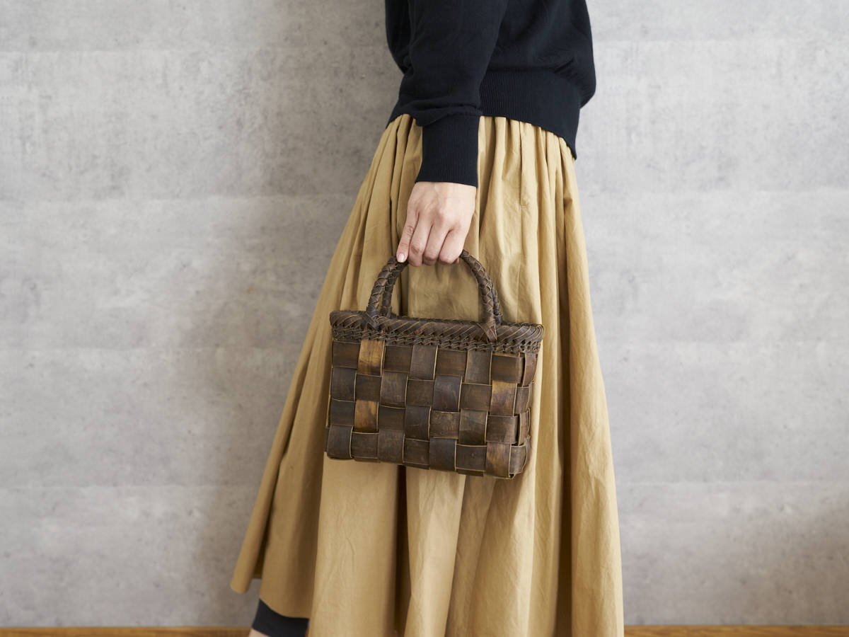 岩手県/くるみ　手提　総裏皮市松　ミニ　1510746