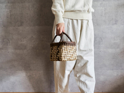 岩手県/くるみ　手提　表皮あじろ　縁手裏皮　lightning　1510749