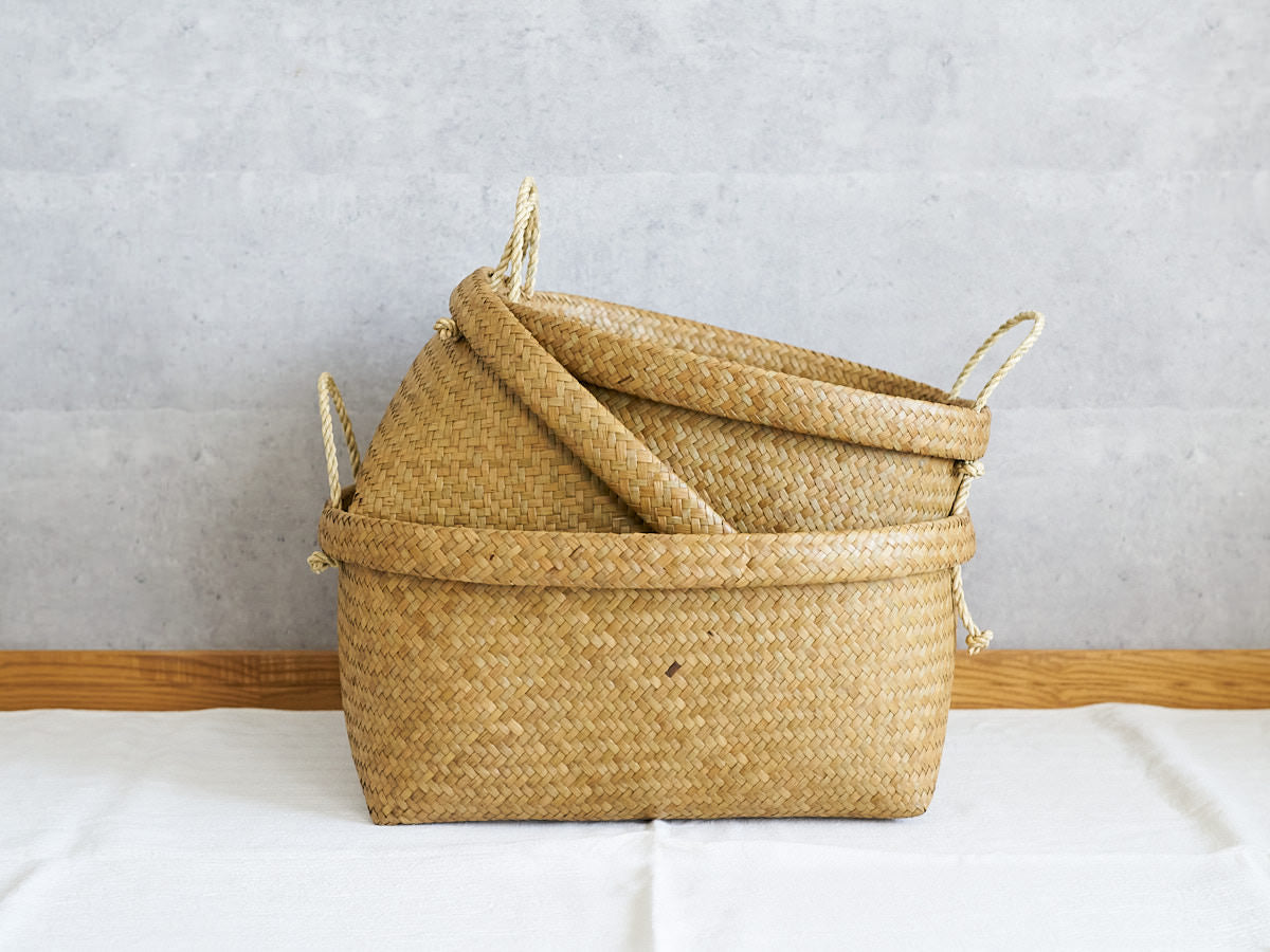 Deep Oval Basket with Handle / Krajood Grass / THA 3115142