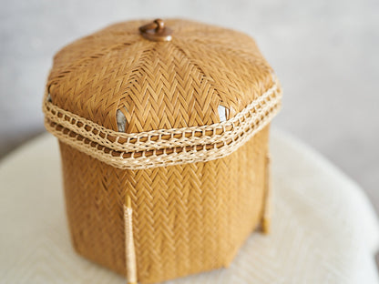 Octagonal Jewelry Box / Carbonized Bamboo / Oita-JPN 850411-1