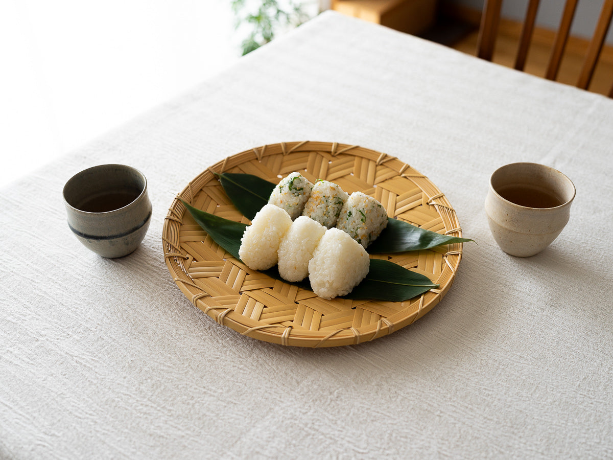 香川県/真竹（白竹）　ざる　3本寄せ亀甲編み　25cm・30cm　2サイズ　250708
