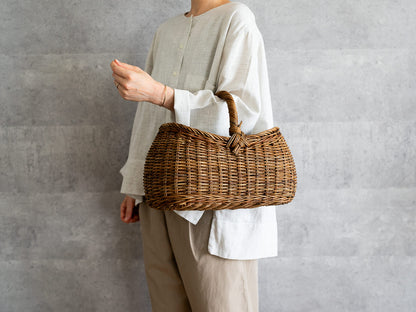 One handle basket -Wing- S, L / Brown Akebi vine / Nagano-JPN 311210
