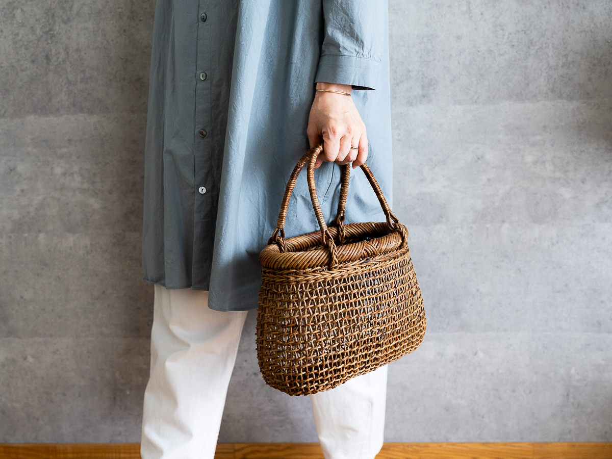 Hand bag “Plump” S, M, L / Brown Akebi vine / Nagano-JPN 311216
