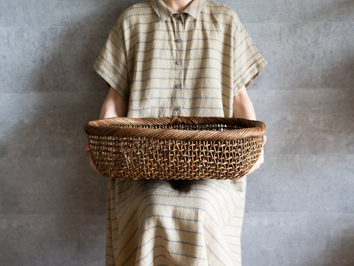 Oval basket XS, S, M, L ,XL / Brown Akebi vine / Nagano-JPN 311226