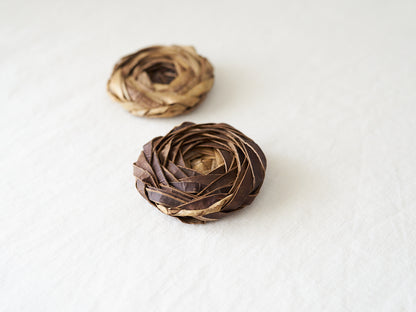 Flower Brooch / Walnut Bark / Yamagata-JPN 311415