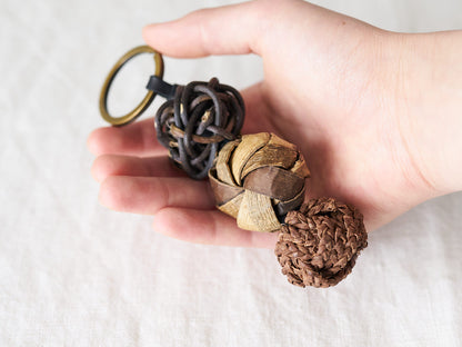 Key Holder / Wild Grape Vine, Walnut, Akebi / Yamagata-JPN 311427