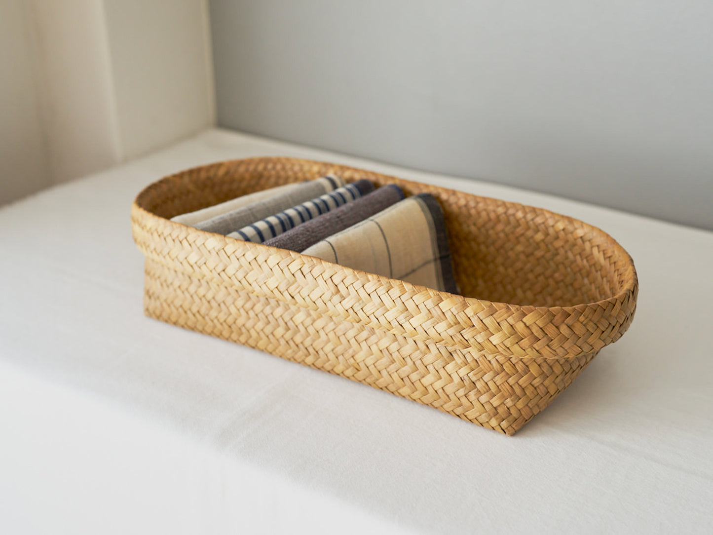Oval Organizing Basket / Krajood Grass / THA 3115110