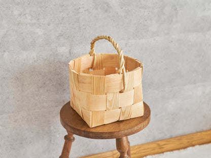 エストニア/パイン　丸バスケット　ワンハンドル　S・M　２サイズ