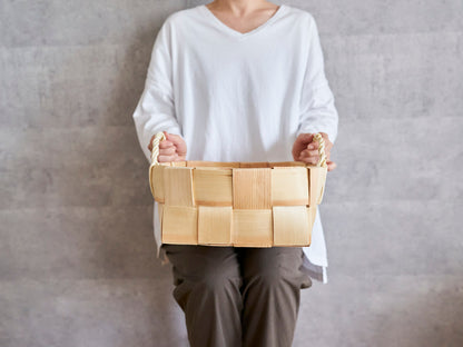 Round Double-Handle Basket / Pine / EST 330726