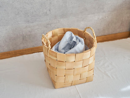 Laundry Basket Tall / Pine / EST 330728
