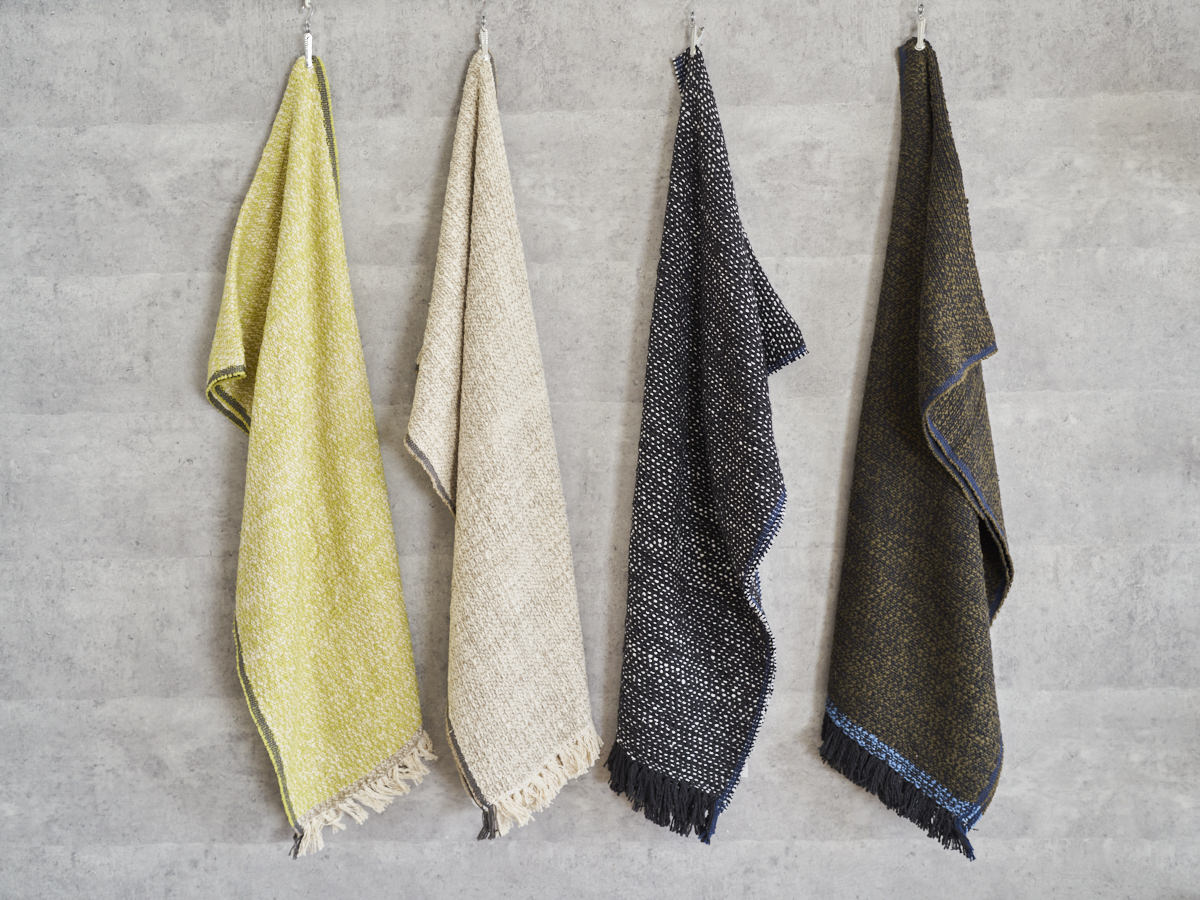 インド/コットン　ガラ紡　ミディアムストール　Regular-Sand　330930-1