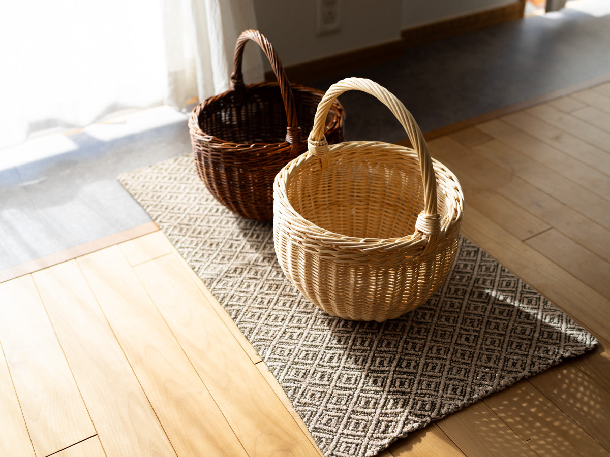 Round Basket Natural & White / Willow / BEL 440308
