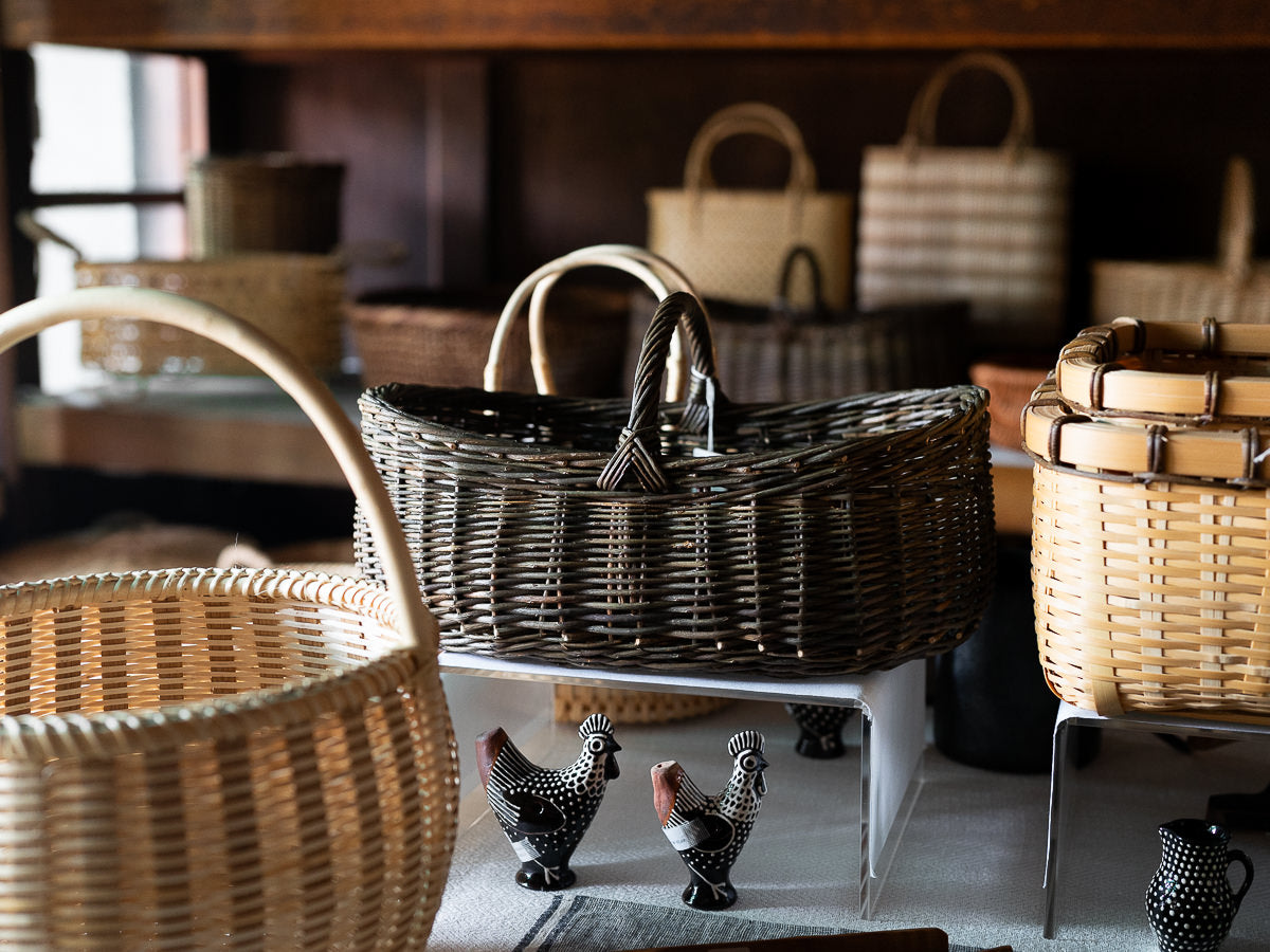 やなぎの持ち手付きかご アウトドアや収納に – 市川籠店 | 1basketry