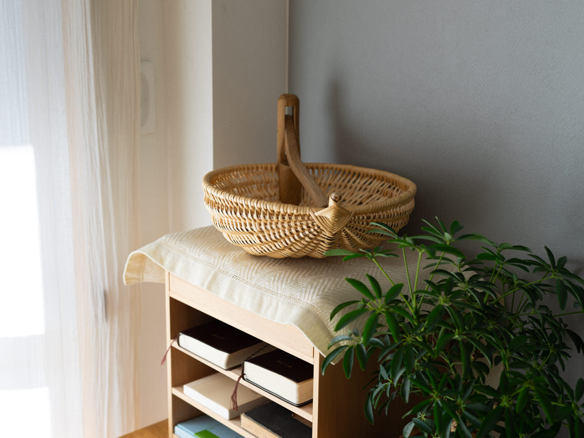 640209-1　ドイツ/やなぎ×ヘーゼル　くるみ割りバスケット