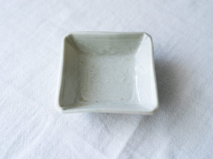 古物/四角豆皿　白（絵柄お任せ）　750435-1