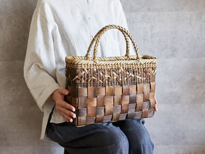 岩手県/くるみ　手提　裏皮市松　縁手表皮　アッパーモザイク　1510751