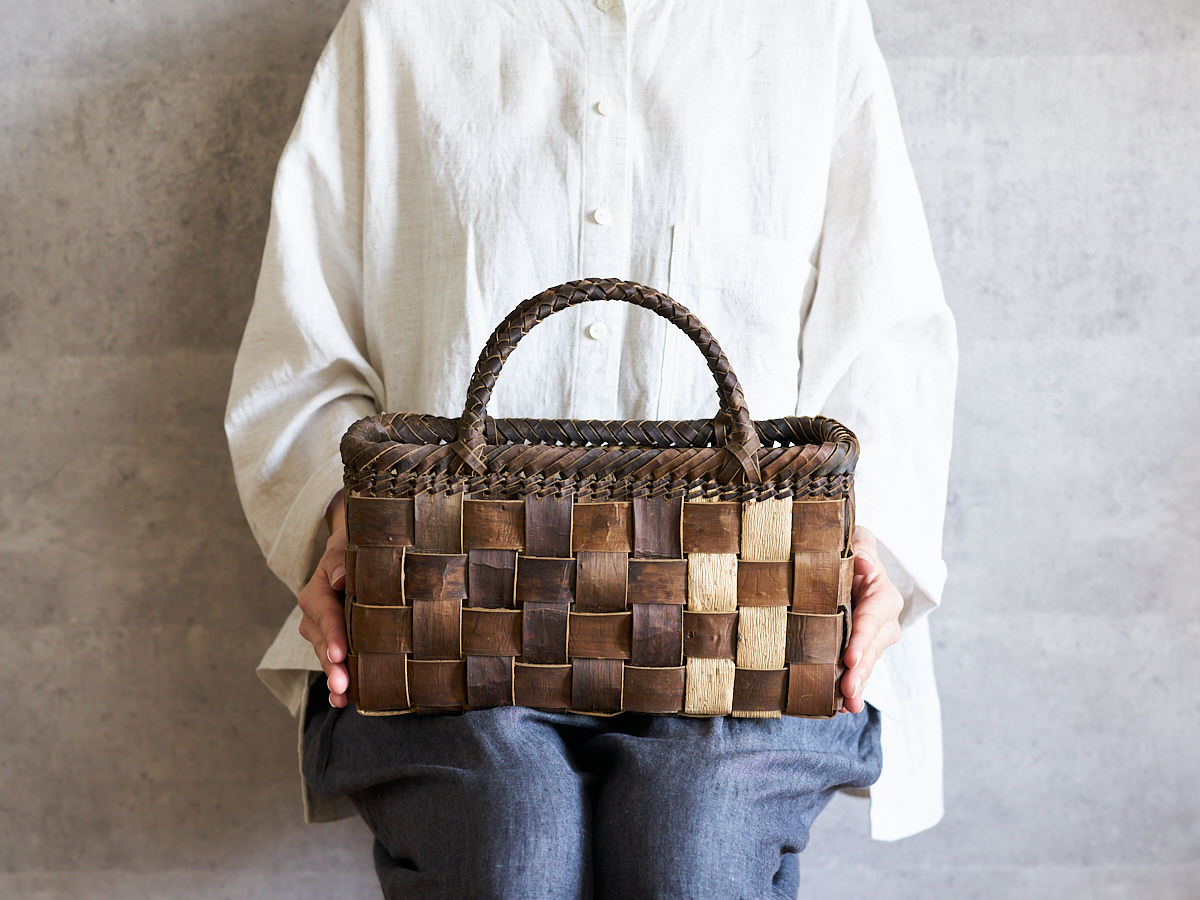 岩手県/くるみ　手提　裏皮市松　表皮ツーライン　1510754