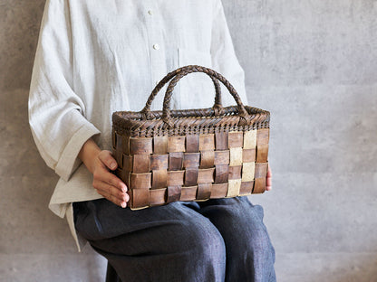 岩手県/くるみ　手提　裏皮市松　表皮ツーライン　1510754