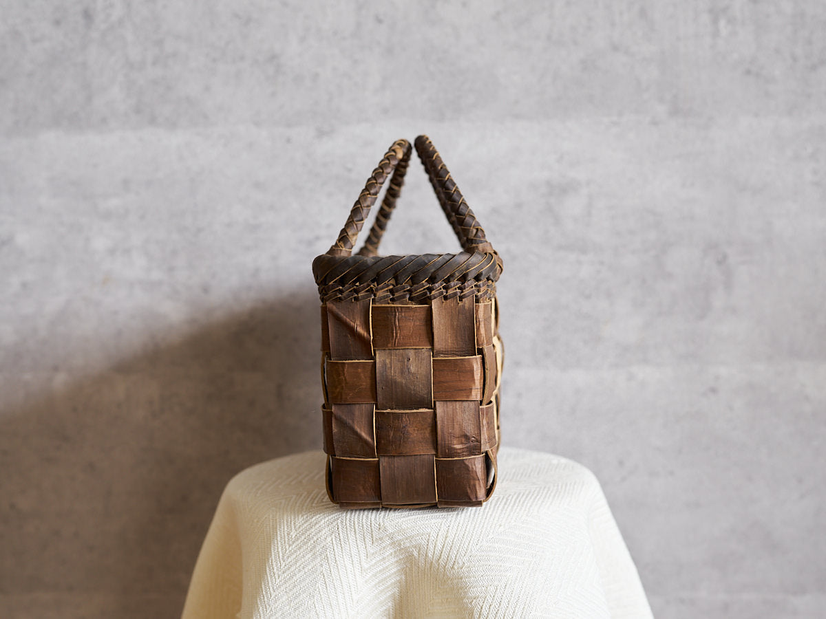 岩手県/くるみ　手提　裏皮市松　表皮ツーライン　1510754