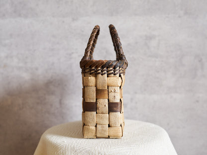 1510753　岩手県/くるみ　手提　tiny　表皮市松　裏皮ライン