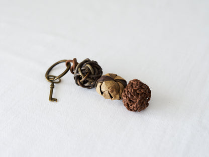 Key Holder with Paracord & Key / Akebi, Walnut & Grapevine / Yamagata-JPN 311438-1