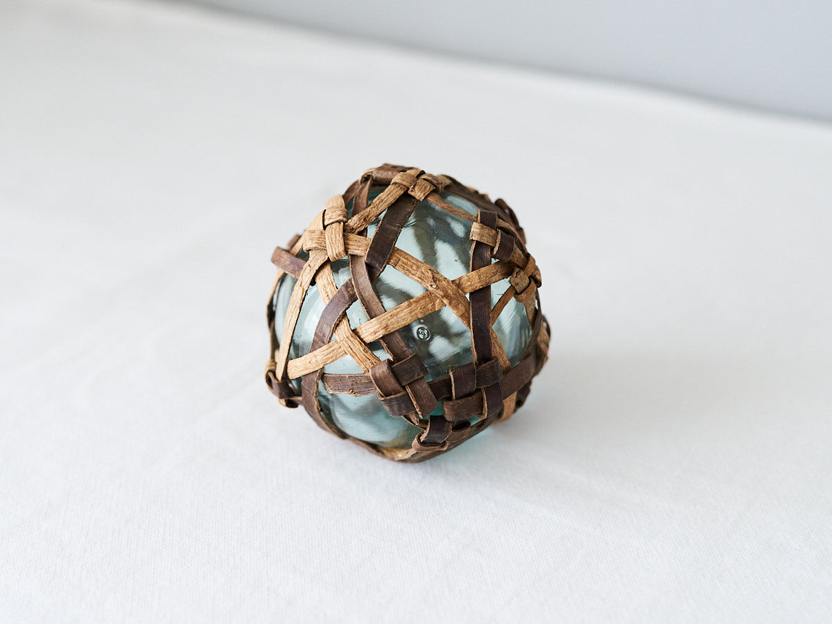 Glass Ornament / Walnut & Grapevine / Yamagata-JPN 311439