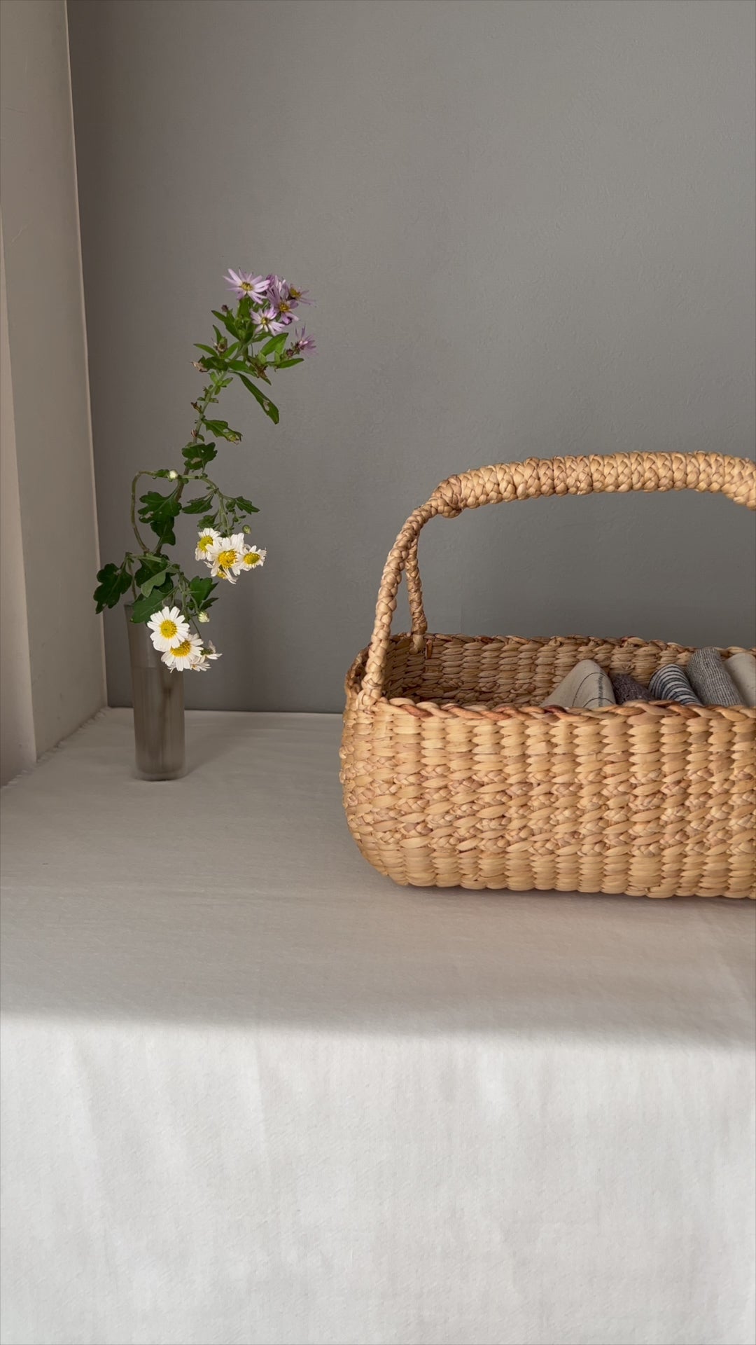 A storage use oval deep braided gondola basket – 市川籠店 | 1basketry