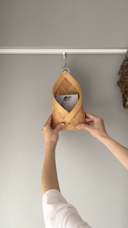 Letter Basket / Pine / EST 330705