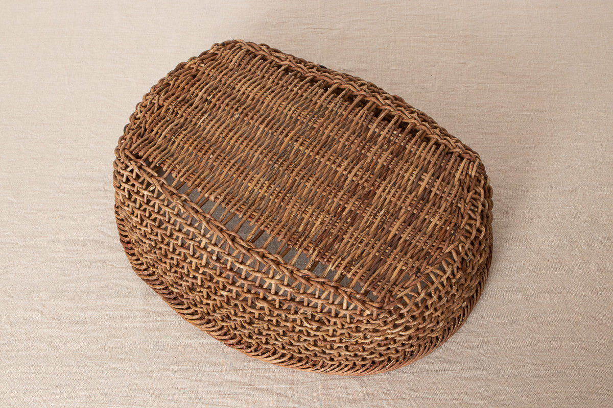 Oval basket XS, S, M, L ,XL / Brown Akebi vine / Nagano-JPN 311226