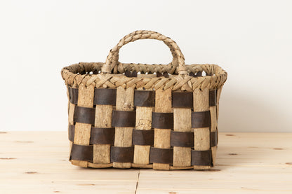 Storage basket L (light check) / Walnut / Iwate-JPN 1510597-1