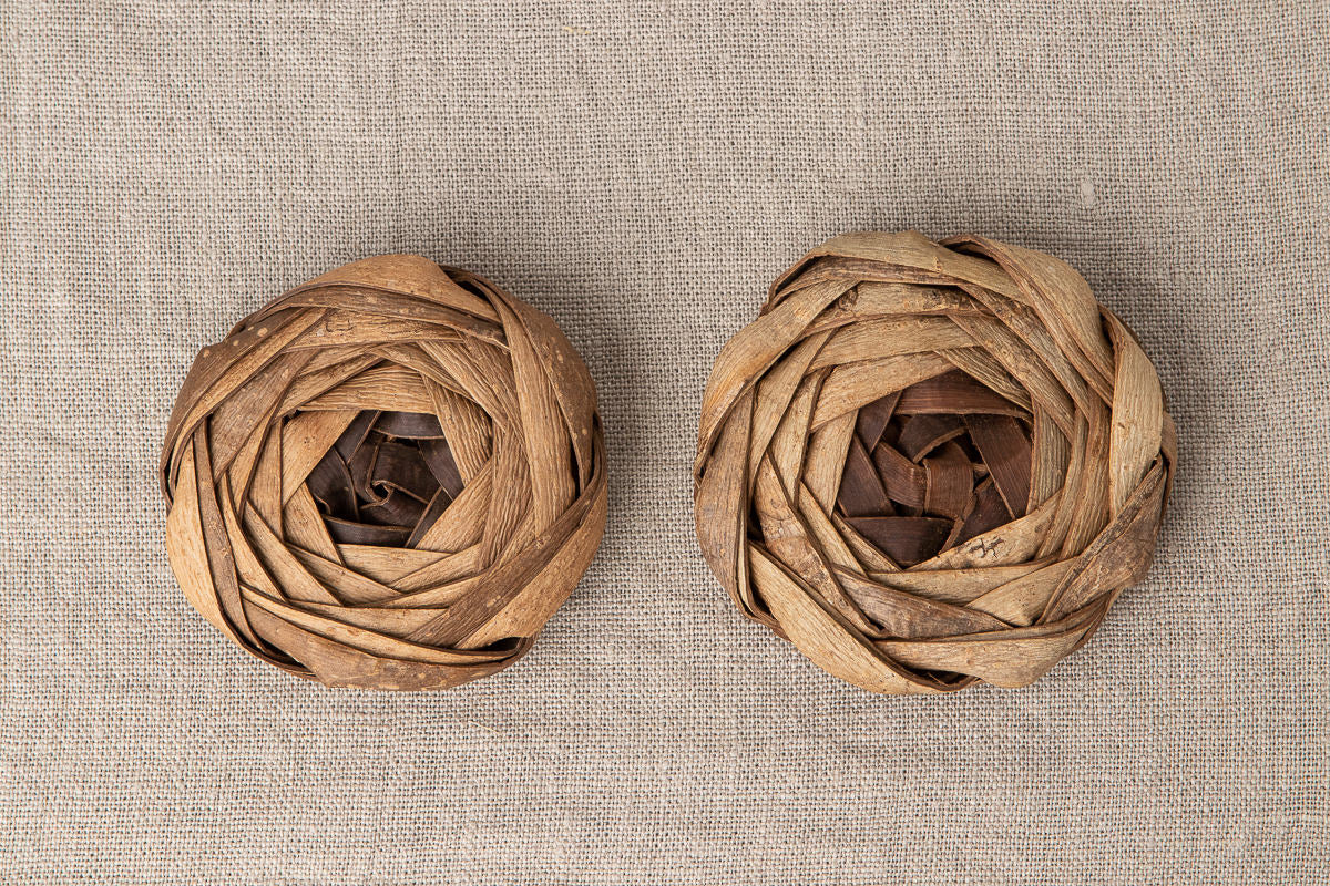 Brooch "Rose" (2 types) / Walnut / Yamagata-JPN 311415