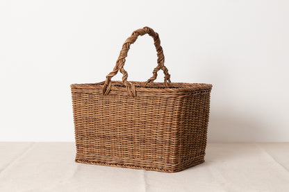 Large trapezoid basket / Brown Akebi vine / Nagano-JPN 311207-1