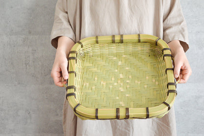 A double-handled basket tray / Madake bamboo / Ōita-JPN 220663-1