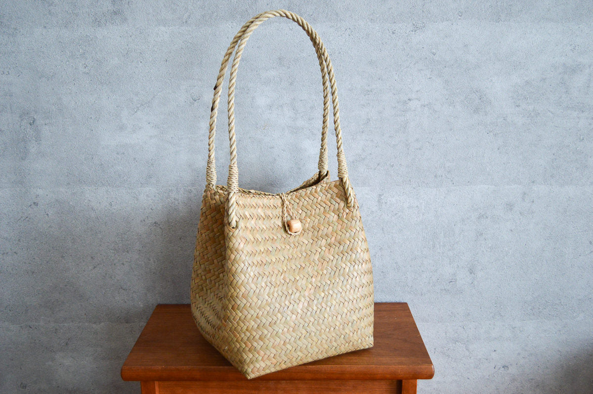 Handbag “CUBE” / Kachū / THA 3115107-1